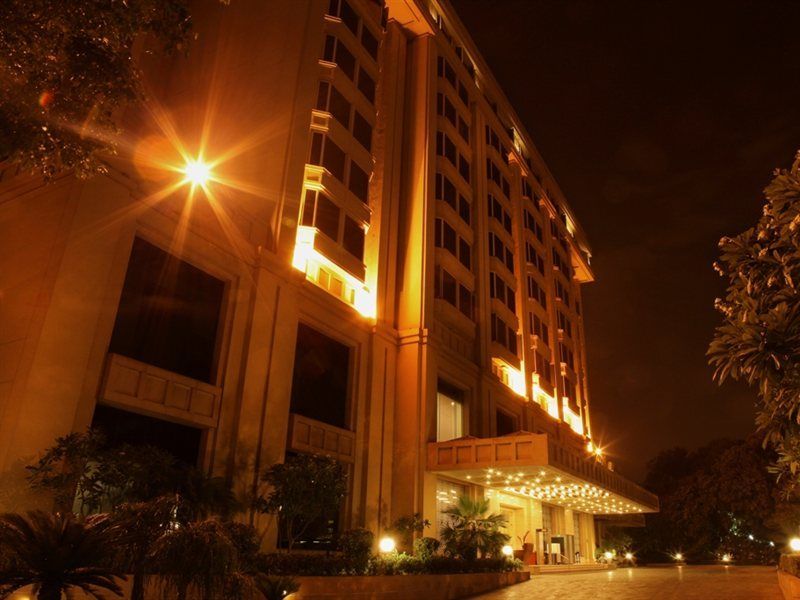 The Metropolitan Hotel & Spa Neu-Delhi Exterior foto